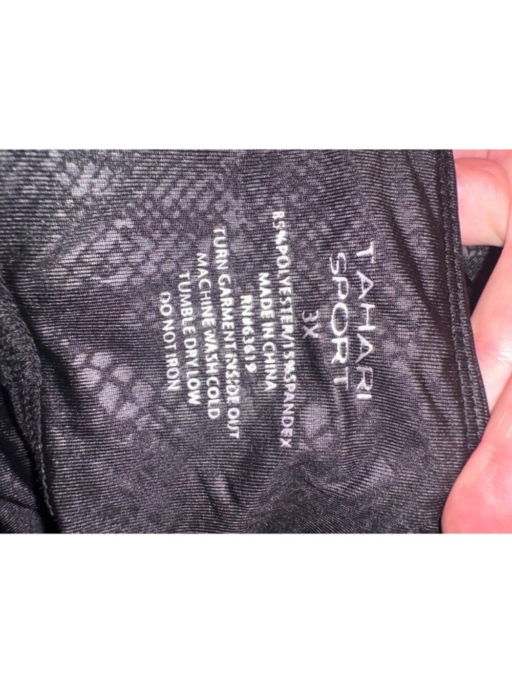 Tahari Sport Womens Black Snakeskin Activewear Leggings Size 3X - Picture 4 of 5